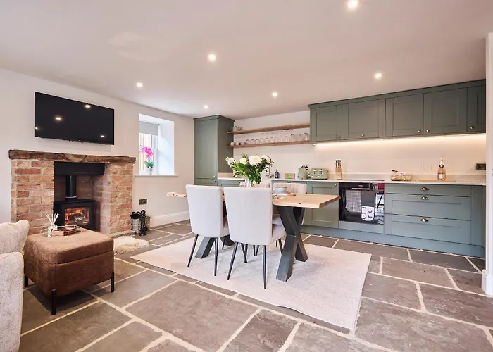 The Smithy בית נופש *